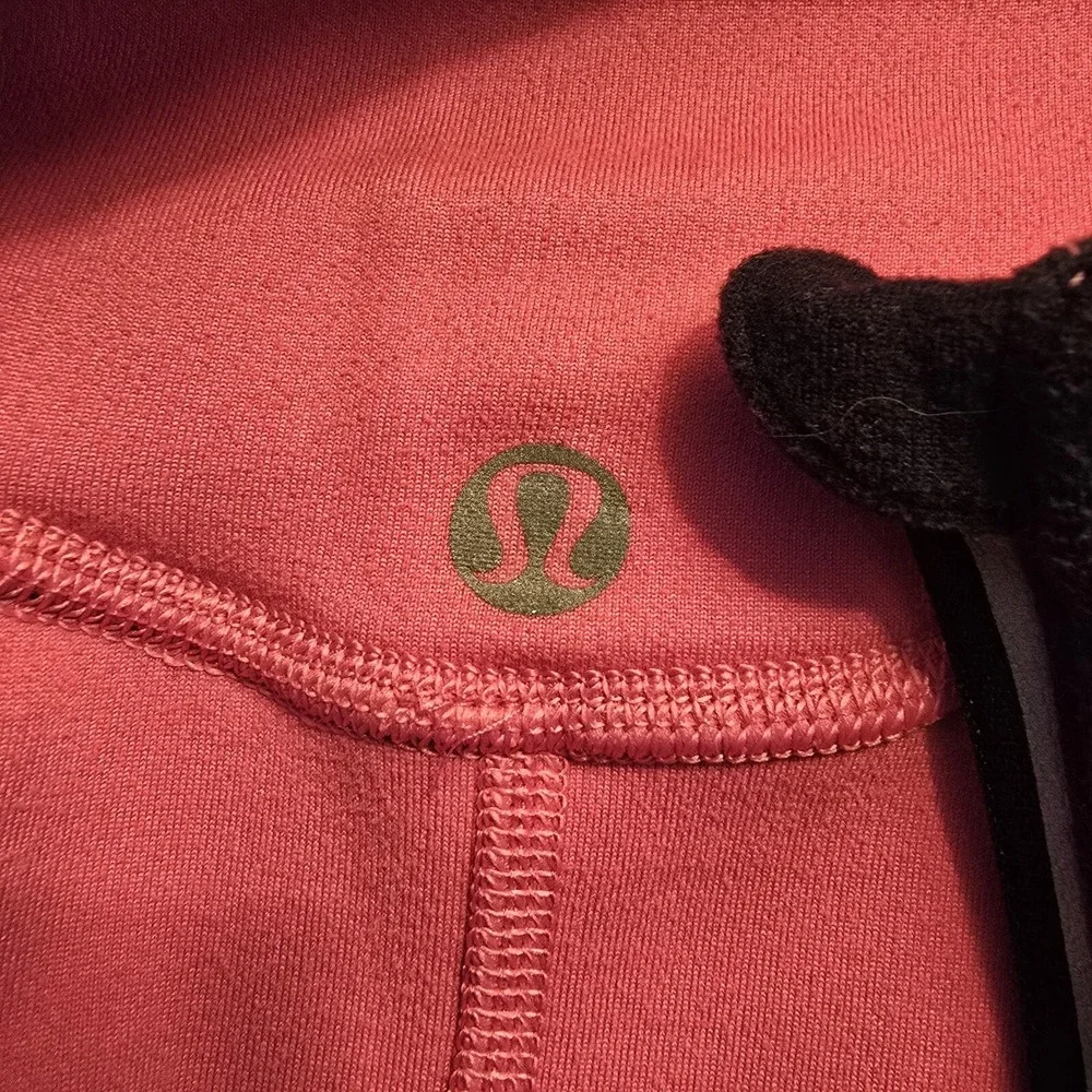 Lululemon Pink & black Full Zipper Athletic‎ Jacket Women's Xsmall/small. C128